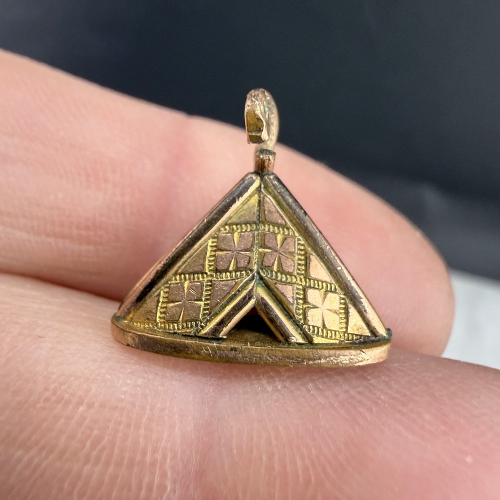 Vintage Watch Fob Engraved Gold Filled Tent Pyramid‎